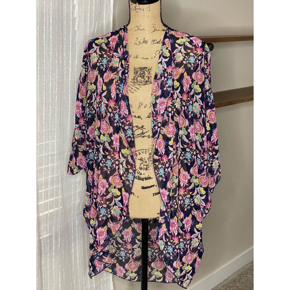 POETRY-‎ Navy Blue Floral Kimono Cardigan size M/L